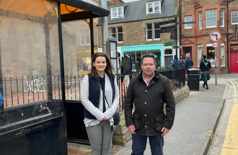 Judy Lockhart-Hunter (left) and Craig Hoy MSP (right) called for roundtable talks on the return of the X5 bus.