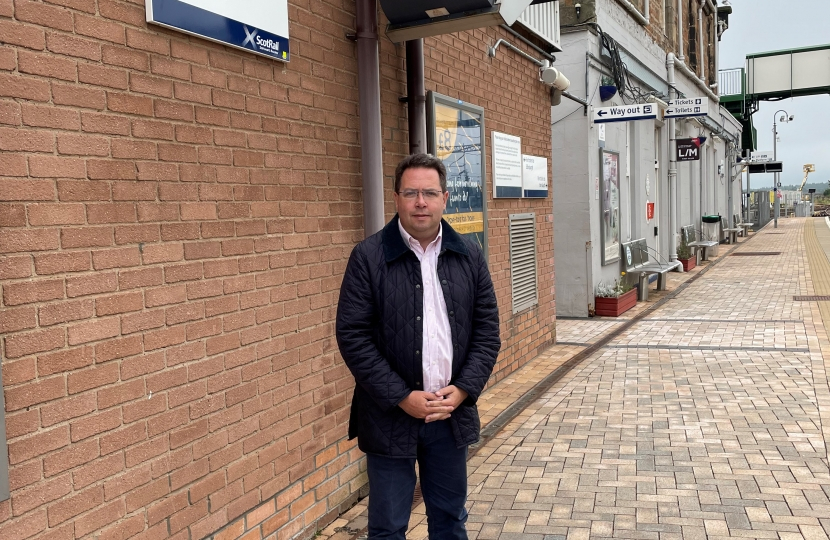 Craig Hoy MSP at Dunbar Train Station