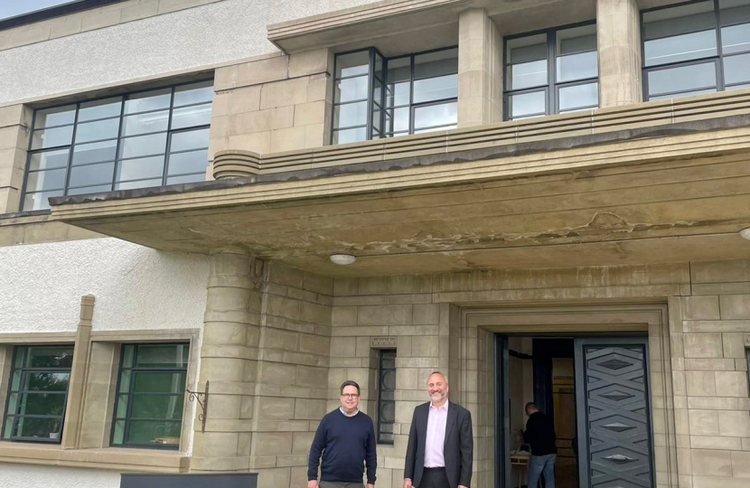 Craig Hoy MSP outside of Poynder Apartments in Kelso with Nile Istephan (Chief Executive of Eildon)