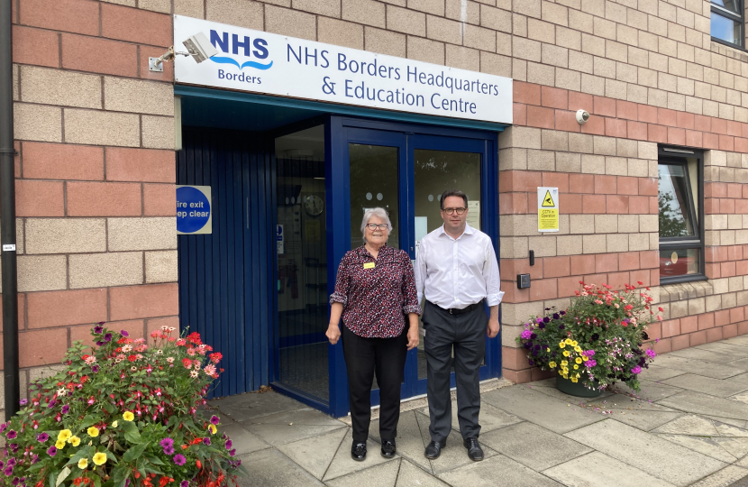 Craig Hoy MSP with Karen Hamilton, Chair of NHS Borders, outside of the Borders General Hospital