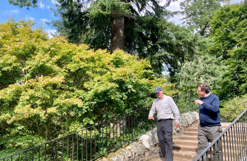 SB-TW Graham Stewart (left) and Craig Hoy MSP (right) at Dawyck Garden (1)