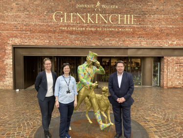 Craig Hoy MSP, Susanne Cameron Nielson and Caroline at glenkinchie