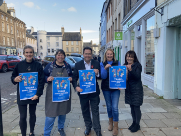 Craig Hoy MSP met with retailers for small business saturday