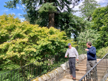 SB-TW Graham Stewart (left) and Craig Hoy MSP (right) at Dawyck Garden (1)